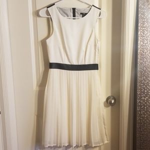 NWOT White & black dress